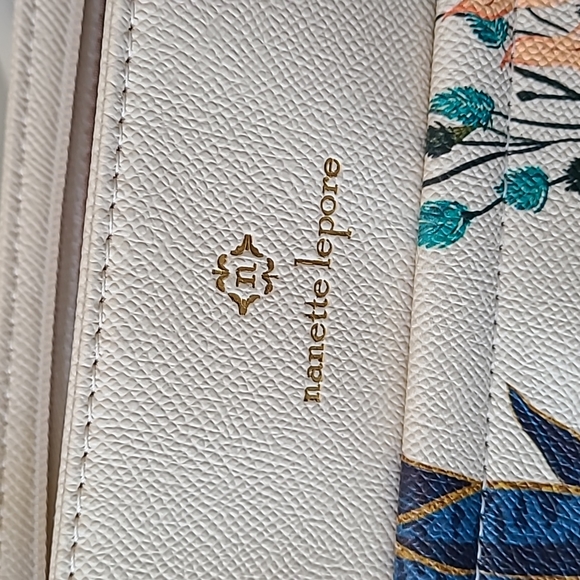 Nanette lepore purse - Picture 2 of 6